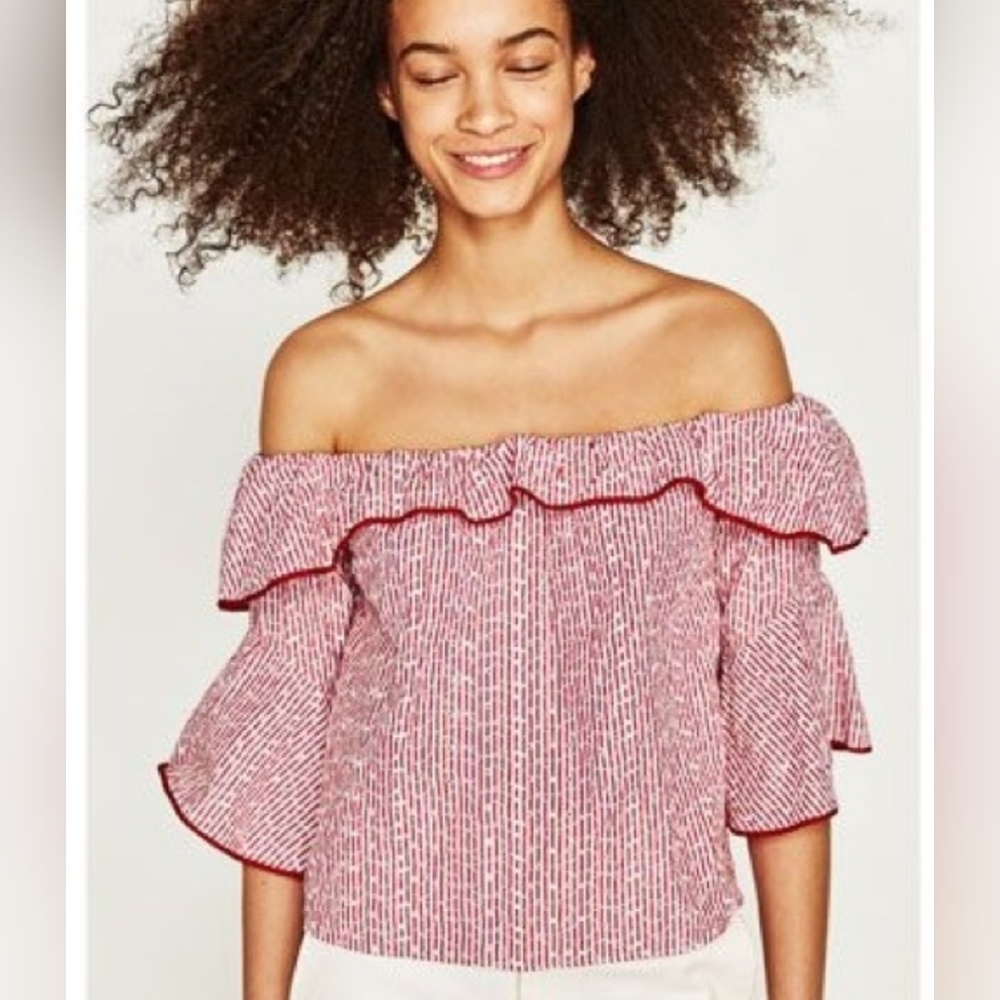 Zara off the shoulder top size M